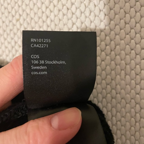 COS knit sweater vest - Picture 4 of 5